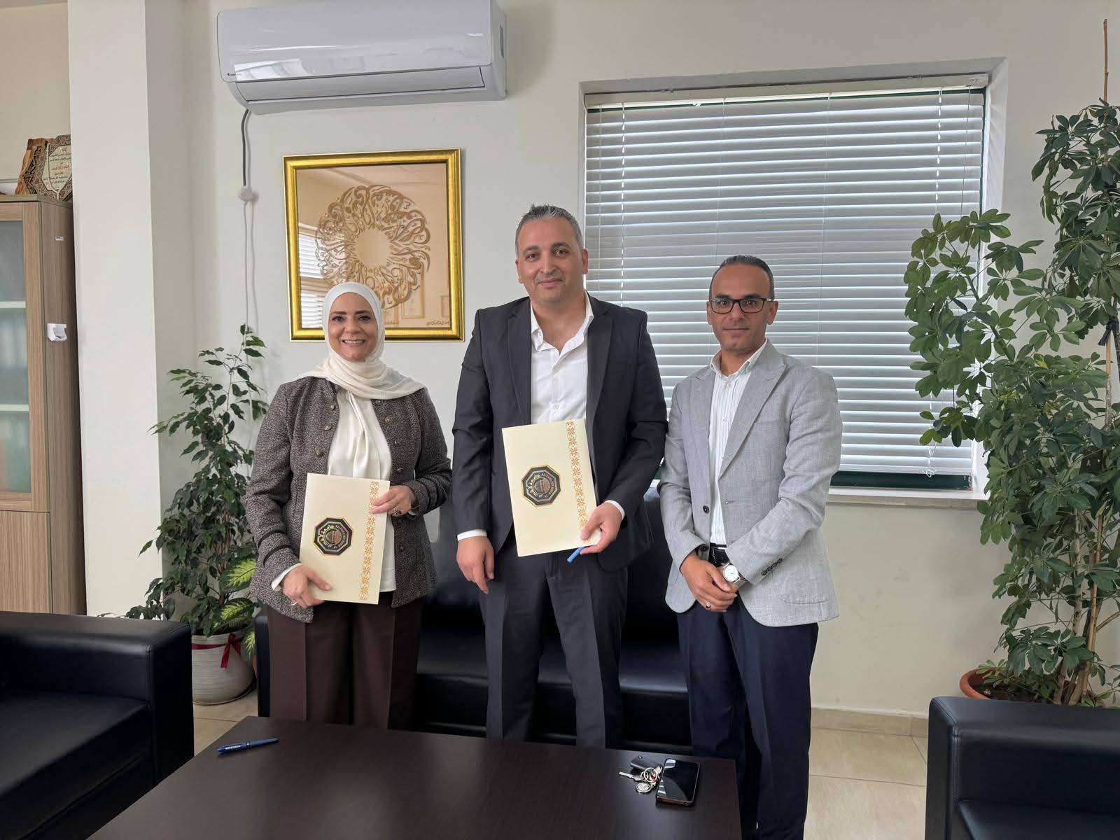 توقيع مذكرة تفاهم مع كلية المهن الصحية ومركز التعليم المستمر في جامعة القدس